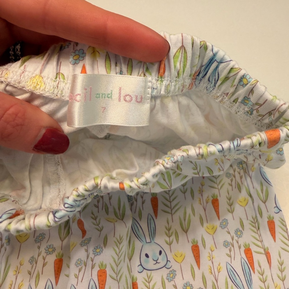 Cecil and Lou Easter Bunny Print Pajamas size 7! Excellent condition! - Picture 6 of 6